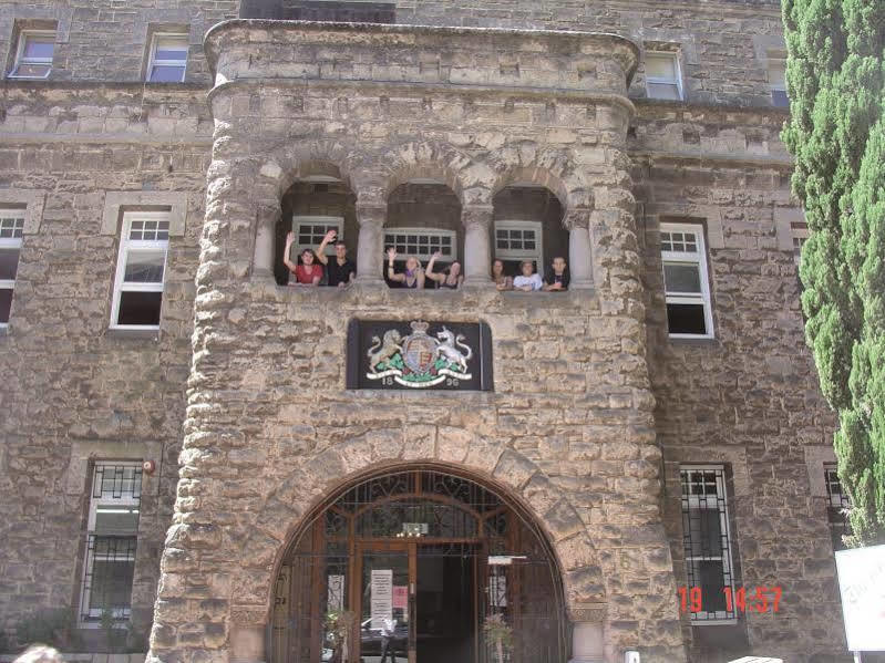 The Old Swan Barracks Vandrarhem Perth Exteriör bild